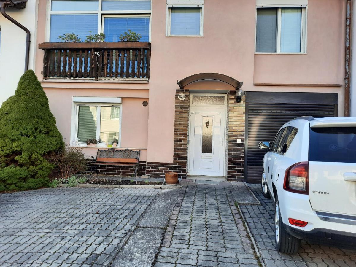 Hluboká nad VltavouApartman Polni 930アパートメント エクステリア 写真